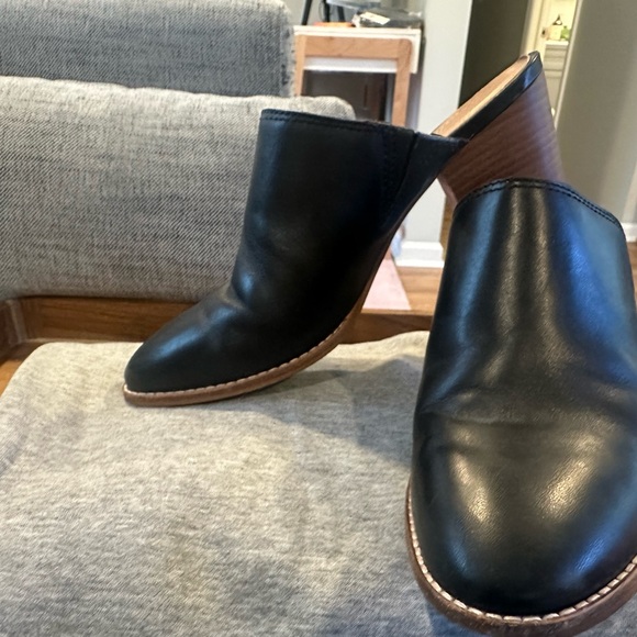 Madewell Black Leather Mules with Wooden Heel - Picture 3 of 6